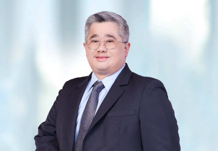 Mr. Natthapatt Tanboon-ek