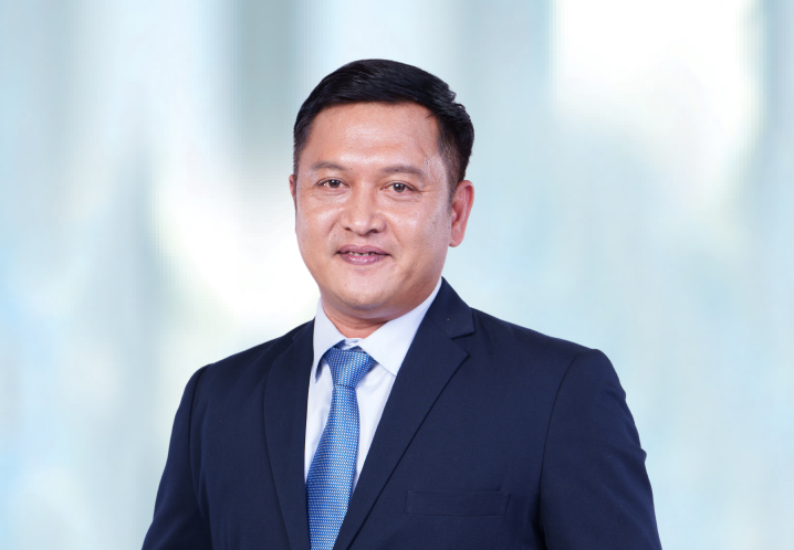 Mr. Rakphol Kangnoy