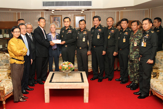 Hemaraj Donates 8.4 Million Baht for Flood Relief